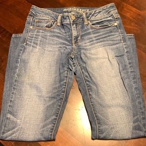 American Eagle size 6 Jeans
